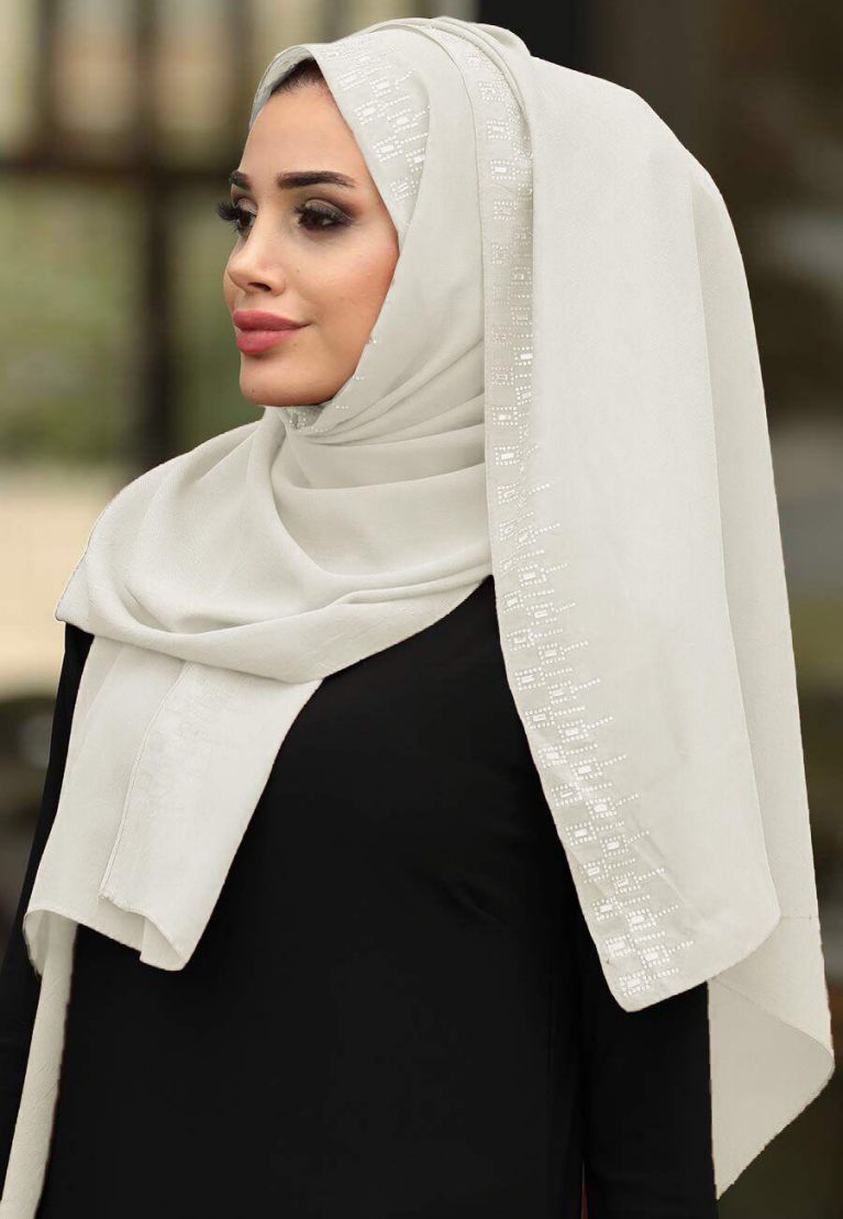 Turkish chiffon hijab, elegant hijab, flowy hijab, breathable hijab, modest fashion, Islamic hijab, hijab for women, hijab styling, premium hijab, fashion hijab